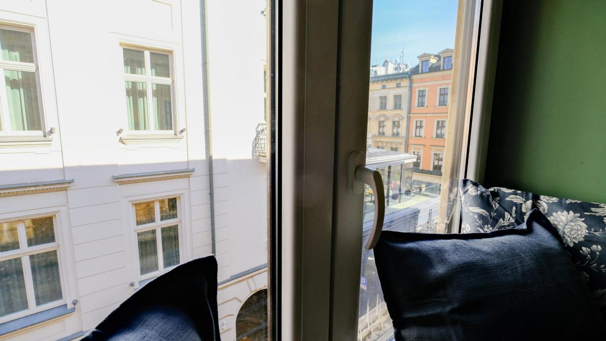 Apartment Vintage Florianska Street - By Hosty *